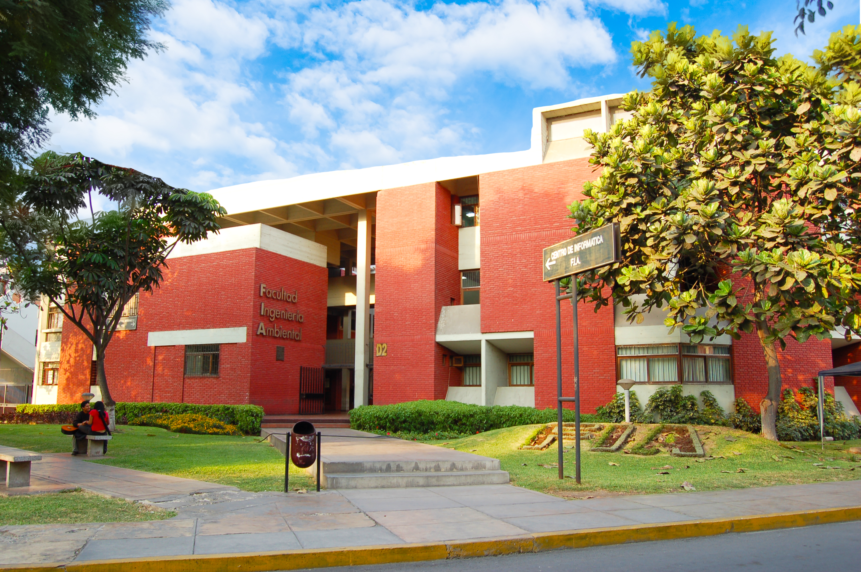 FACULTAD DE INGENIERÍA AMBIENTAL