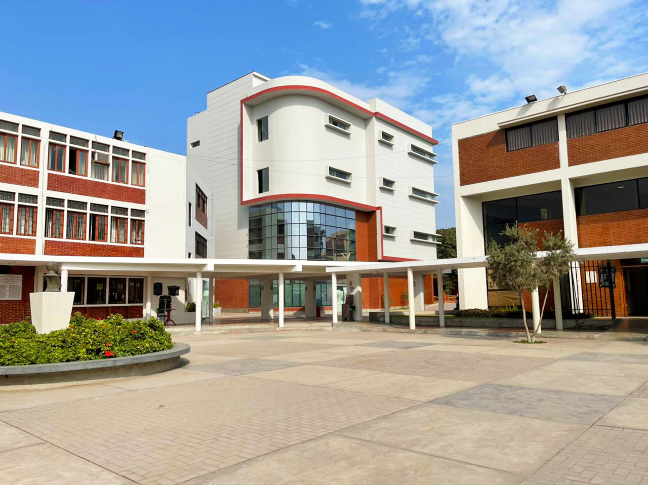 FACULTAD DE INGENIERÍA ECONÓMICA, ESTADÍSTICA Y CS