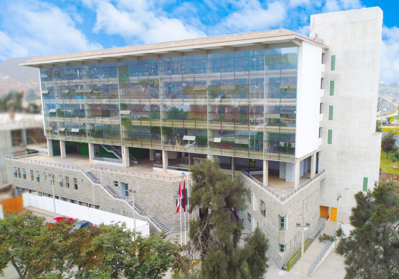 FACULTAD DE INGENIERÍA DE PETRÓLEO, GAS NATURAL Y PETROQUÍMICA