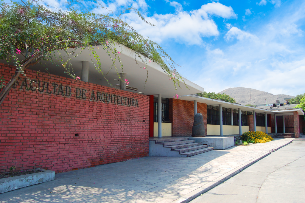 FACULTAD DE ARQUITECTURA, URBANISMO Y ARTES